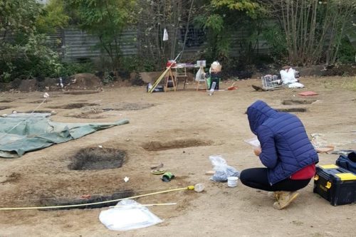 Necropoli romana a Gussago, gli scavi rinvengono un giaciglio funebre in legno