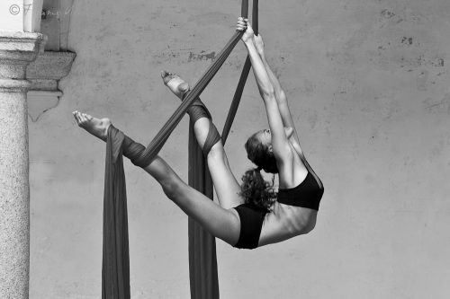 15 Aprile | Workshop di tessuti aerei con Sheila Verdi
