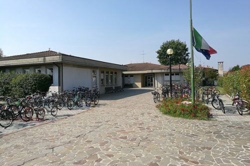 La scuola diventa museo: a Castegnato in mostra collezione esclusiva di fossili