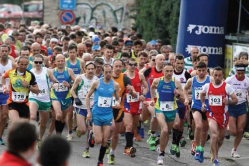 Marco Ferrari e Nives Carobbio trionfano alla Mezza Maratona