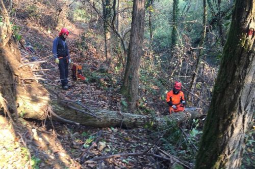 Il Gruppo Sentieri Gussago mette in sicurezza Val Volpera e annuncia: “servirebbero giovani volontari”