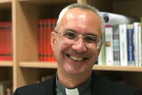 Il saluto di Bione a Don Aurelio Cirelli, il sacerdote “restauratore” di Gussago