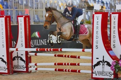 GIULIA CUCCHI, MEDAGLIA D’ARGENTO NELL’ EQUITAZIONE