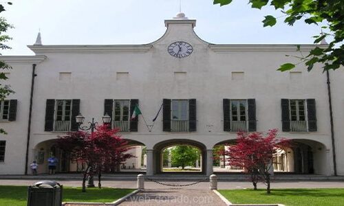 La Scuola Riparte in Franciacorta: il Comunicato della Dirigente Scolastica La Scuola Riparte in Franciacorta: il Comunicato della Dirigente Scolastica