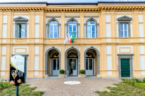 Franciacorta: Arriva la Nuova Casa Franciacorta: Arriva la Nuova Casa