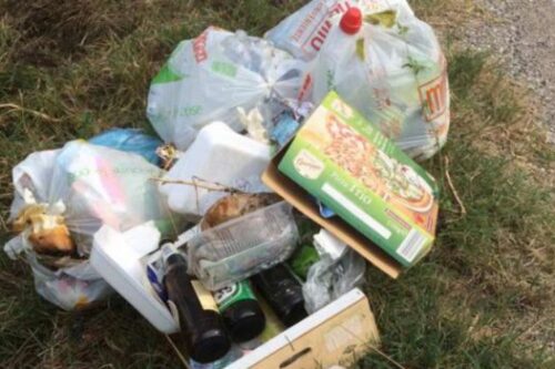 Passirano: cartelli contro l’abbandono dell’immondizia in campagna