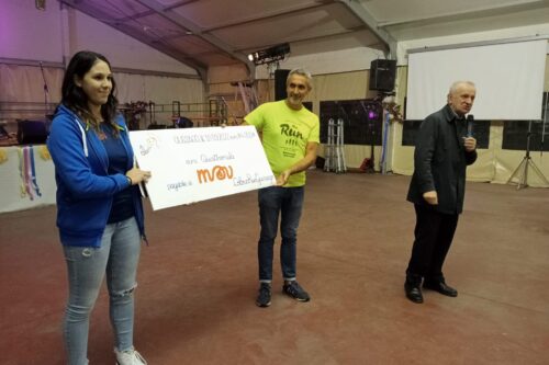 Fotonotizia: serata Color Run regala 4mila euro a Mov