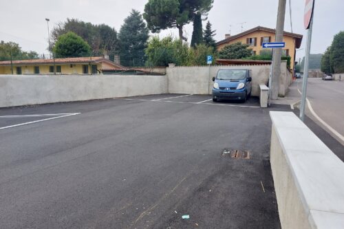 Nuovi posti auto in via Libertà a Passirano