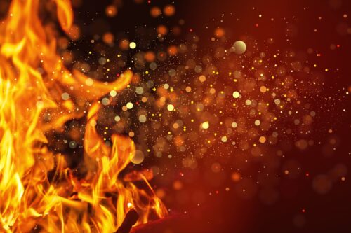 Incendio sul colle della Santissima: l’edificio verrà ricostruito