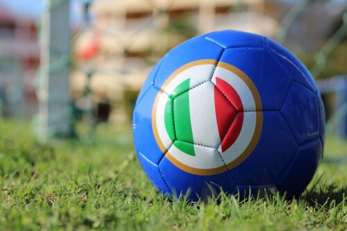 Il gussaghese Nicola Maffessoli supera l’esame da agente: il nuovo regolamento FIFA Il gussaghese Nicola Maffessoli supera l’esame da agente: il nuovo regolamento FIFA