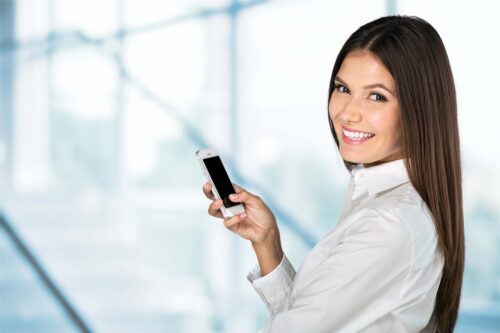 Smartphone nell’uso quotidiano: incontri a Passirano