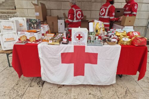 Generosità natalizia a Gussago: Cesti solidali per la Croce Rossa