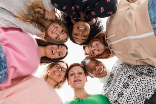 Tutti i colori delle donne a Gussago: promuovere l’inclusione e l’empowerment femminile