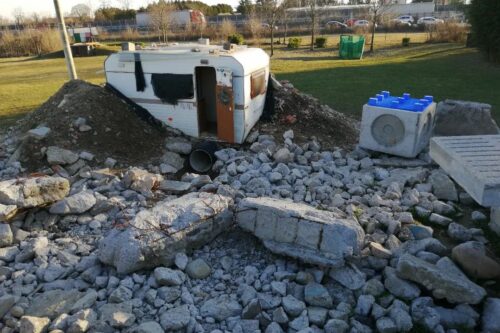 Passirano al centro della formazione cinofila: esercitazioni riuscite tra stadio e macerie