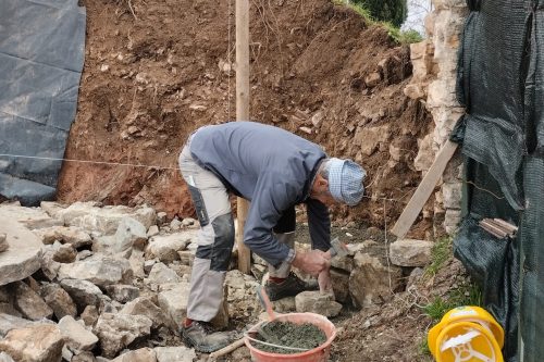 Pietra su pietra: torna a vivere un tratto dei muri della Santissima Pietra su pietra: torna a vivere un tratto dei muri della Santissima